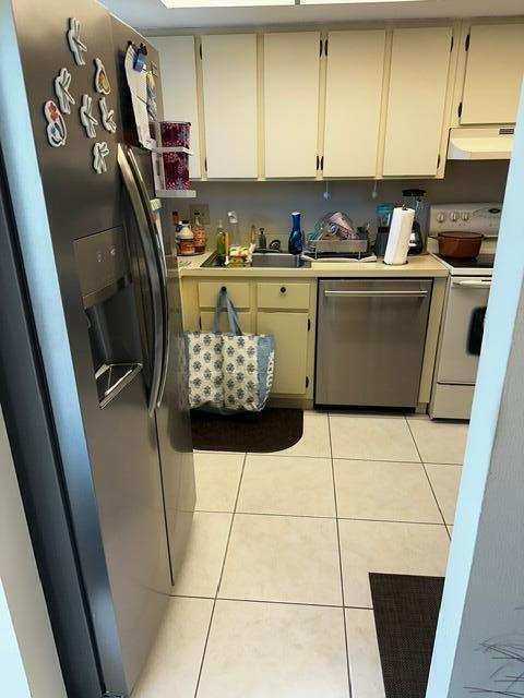2 bedroom Condominium at 3186 Via Poinciana #306, Poinciana Lakes Condo, Greenacres — photo 1
