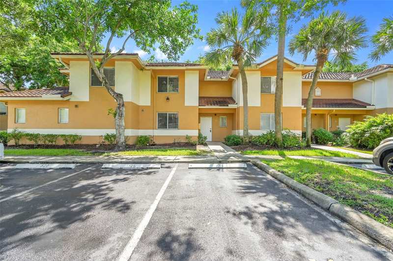 3 bedroom Condominium at 796 NW 91st Terrace, Colonnades Condo, Plantation — photo 1
