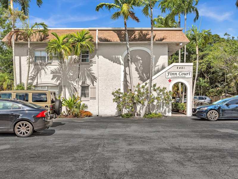 2 bedroom Condominium at 3421 NE 15th Avenue #8, Finn Court Condo, Oakland Park — photo 1
