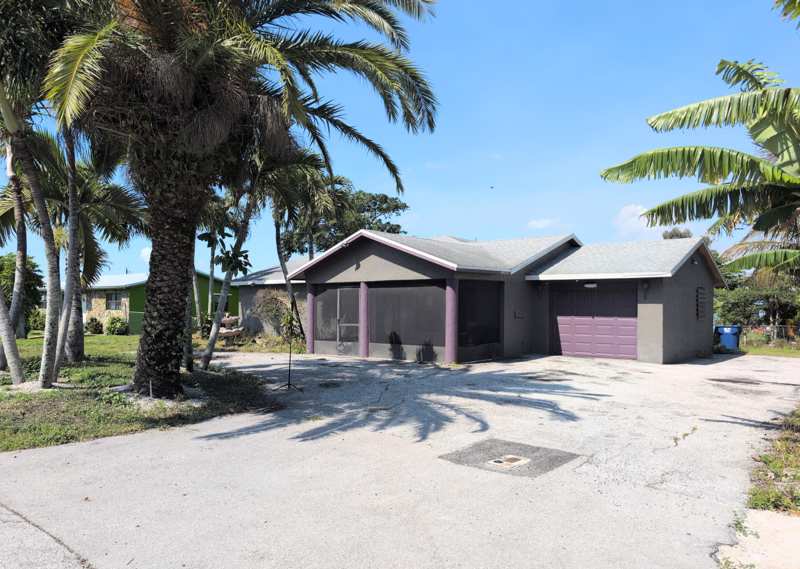 4 bedroom Single Family Residence at 455 Janice Avenue, Woodham Sub, South Bay — photo 1