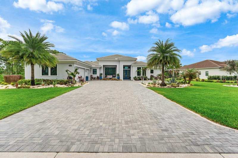 4 bedroom Single Family Residence at 2893 SW Goldenglow Drive, Tuscawilla (Aka Canopy Creek), Palm City — photo 1