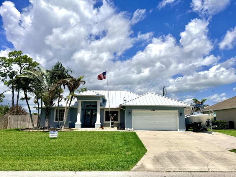 4 bedroom Single Family Residence at 1786 SW Cordova Street, Port St Lucie Sec 35, Port St. Lucie — photo 1