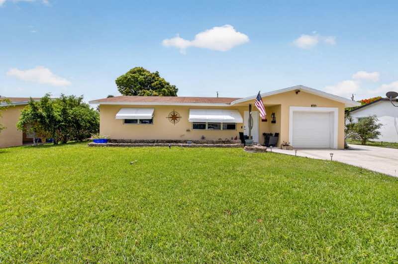 3 bedroom Single Family Residence at 220 SW 10th Avenue, Mc Donald Park, Boynton Beach — photo 1