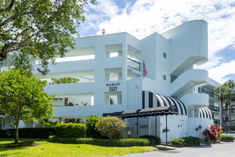 2 bedroom Condominium at 6698 N 10th Ave Avenue #323, Hamlet At Poinciana Condo, Lake Worth — photo 1
