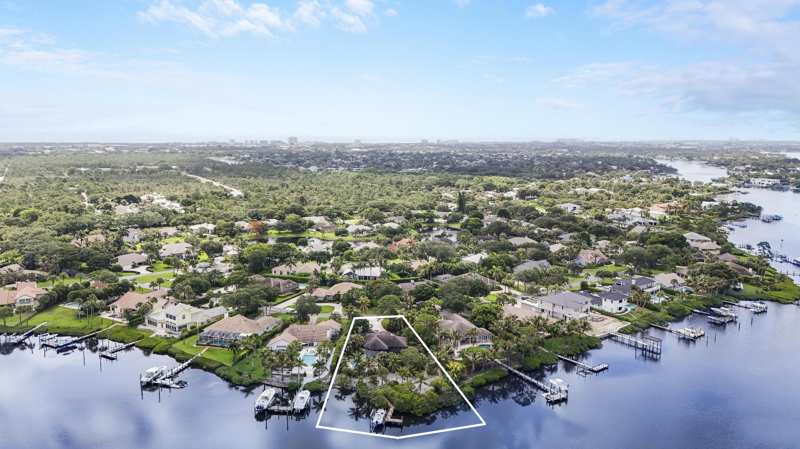 3 bedroom Single Family Residence at 18791 SE River Ridge Road, River Ridge (Tequesta), Jupiter — photo 1