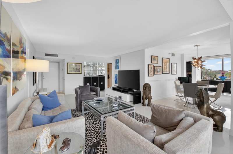 2 bedroom Condominium at 7738 Lakeside Boulevard #334, Lakewood Midrise, Boca Raton — photo 1