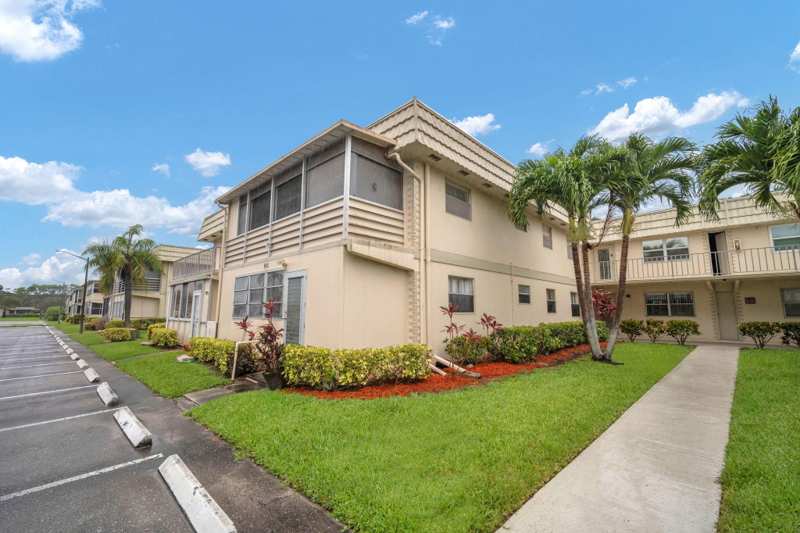 2 bedroom Condominium at 716 Saxony Place #O, Kings Point Saxony Condos, Delray Beach — photo 1
