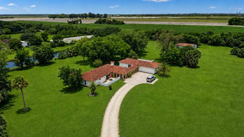 3 bedroom Single Family Residence at 1029 Arabian Drive, Fox Trail, Loxahatchee — photo 1