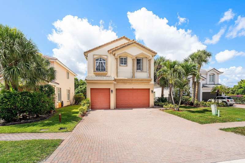 5 bedroom Single Family Residence at 140 Bellezza Terrace, Bella Terra Pud 1, Royal Palm Beach — photo 1