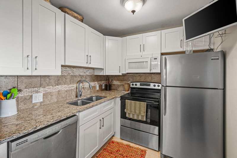 1 bedroom Condominium at 175 Suffolk E, Suffolk At Century Village Condo, Boca Raton — photo 1