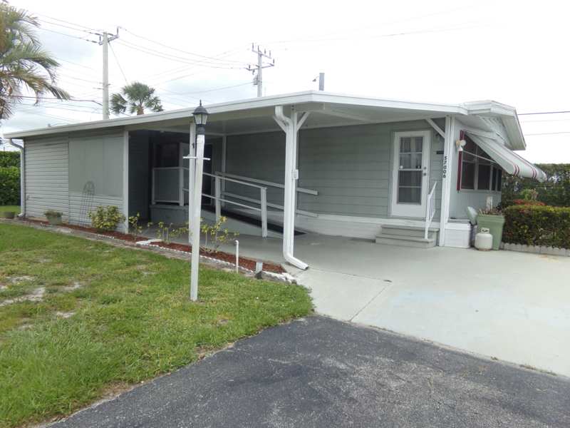 2 bedroom Manufactured Home at 57006 Antilles, Jamaica Bay Mobile Home Co Op, Boynton Beach — photo 1