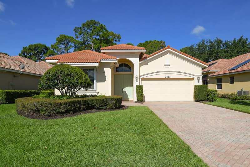 3 bedroom Single Family Residence at 8825 Champions Way, PGA Village (The Lakes), Port St. Lucie — photo 1