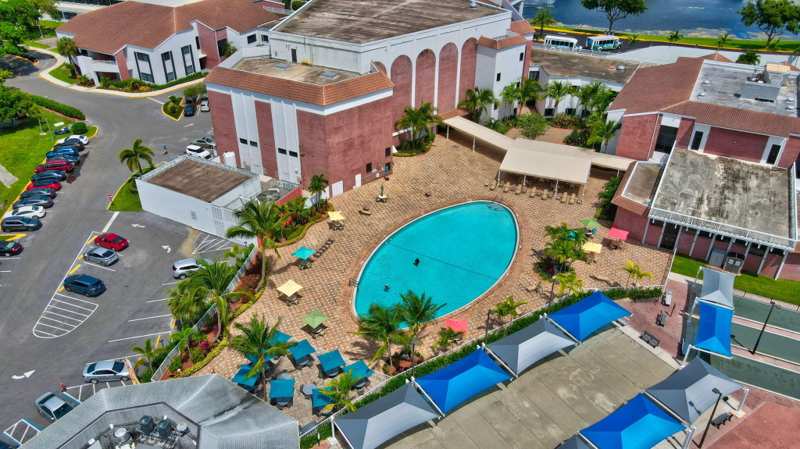 2 bedroom Condominium at 2026 Oakridge D, Oakridge D Condo, Deerfield Beach — photo 1