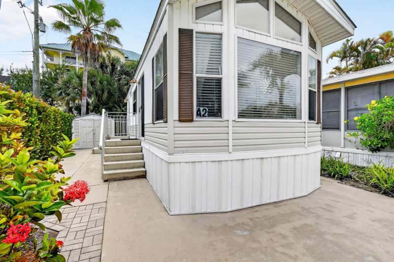 1 bedroom Manufactured Home at 900 Juno Ocean Walk #2, Juno Ocean Walk, Juno Beach — photo 1