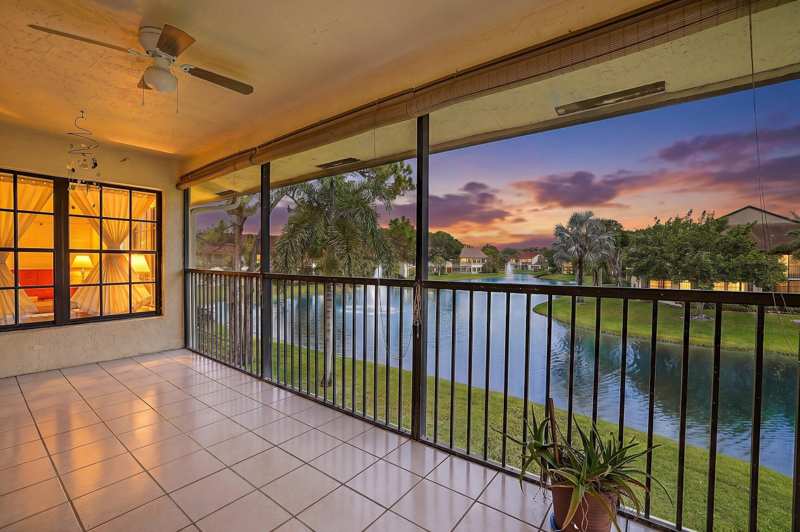 3 bedroom Condominium at 3283 Jog Park Drive, Park Pointe 2, Greenacres — photo 1