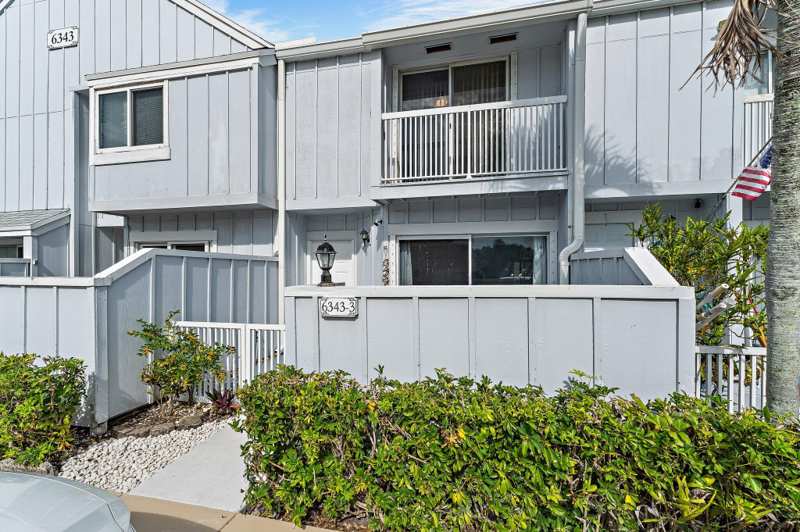 2 bedroom Townhouse at 6343 Riverwalk Lane #3, Riverwalk 1, Jupiter — photo 1
