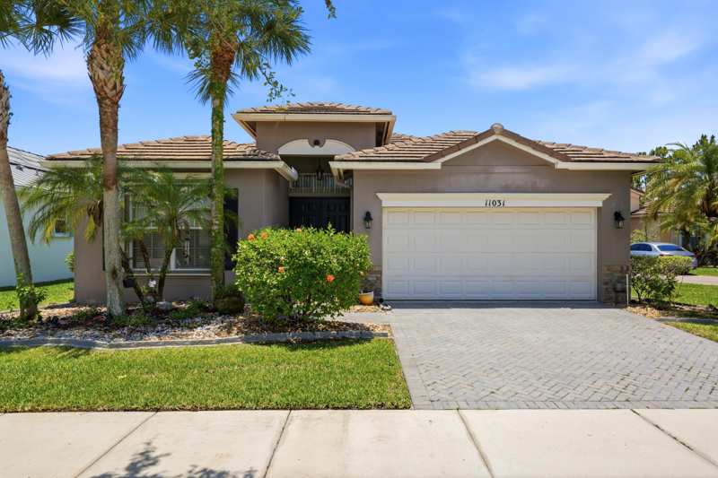 3 bedroom Single Family Residence at 11031 SW Dunhill Court, Tradition Plat No 18 — photo 1