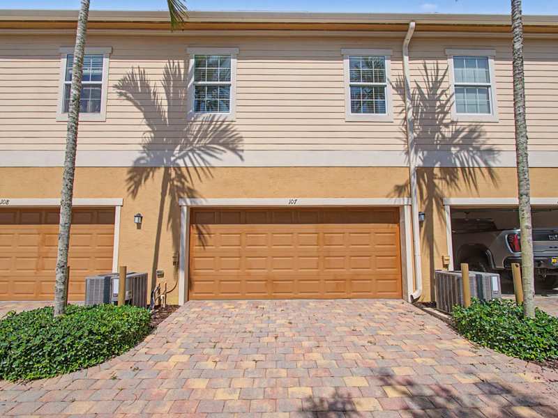 3 bedroom Townhouse at 118 Black Ironwood Road #107, Sandpiper Cove II At Botanica Condo, Jupiter — photo 1