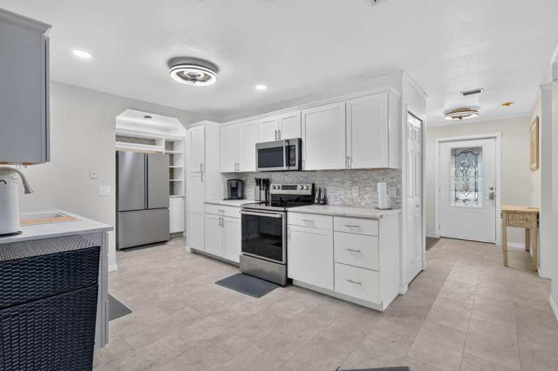 2 bedroom Single Family Residence at 173 Mediterranean Boulevard, Spanish Lakes One Leasehold Estates, Port St. Lucie — photo 1