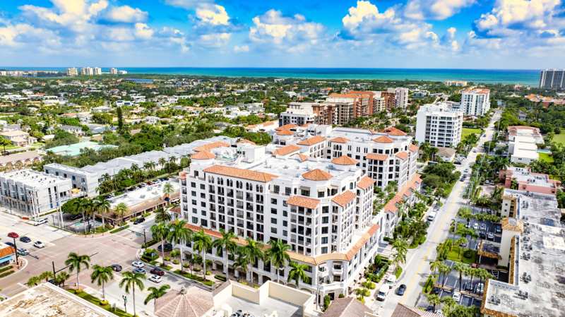 2 bedroom Condominium at 200 E Palmetto Park Road #404, 200 East, Boca Raton — photo 1