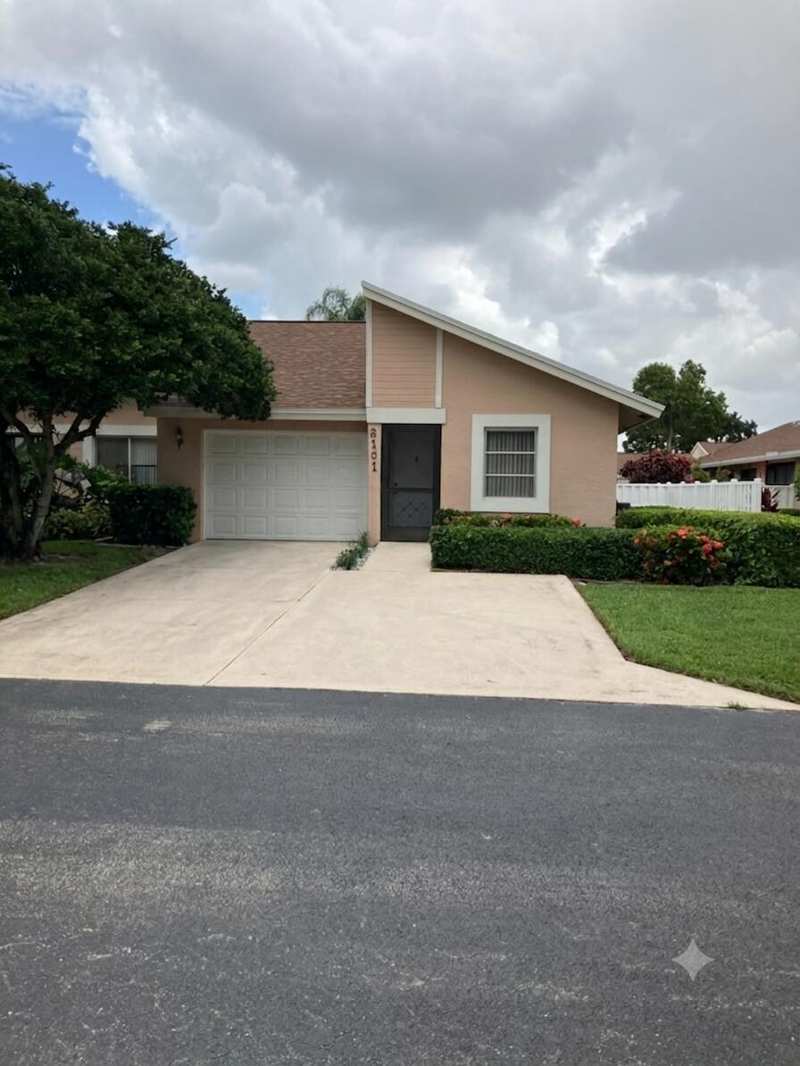 2 bedroom Villa at 8101 Sweetbriar Way, Whisper Walk Sec C Condo, Boca Raton — photo 1
