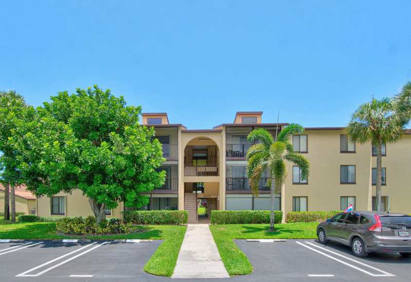 2 bedroom Condominium at 627 Sea Pine Way #A3, Pine Ridge North II Condo, Greenacres — photo 1