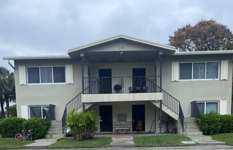 3 bedroom Condominium at 225 SW 7th Street #101, Boca Real Villas, Boca Raton — photo 1