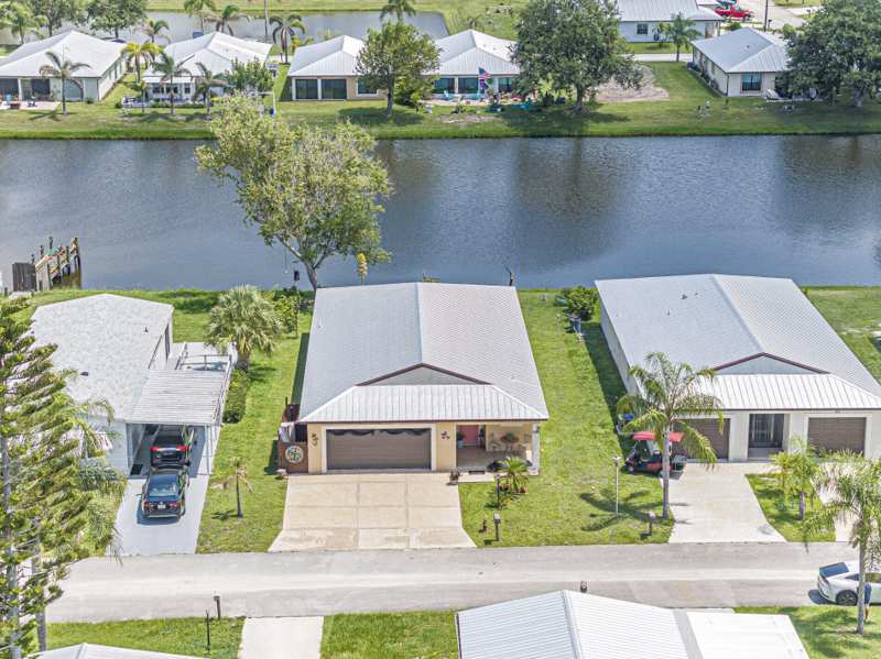 2 bedroom Single Family Residence at 23 Arboles Del Norte, Spanish Lakes Country Club Vill Leasehold Estates, Fort Pierce — photo 1