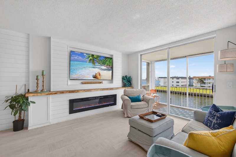 1 bedroom Condominium at 100 Paradise Harbour Boulevard #307, Paradise Harbour Condo, North Palm Beach — photo 1