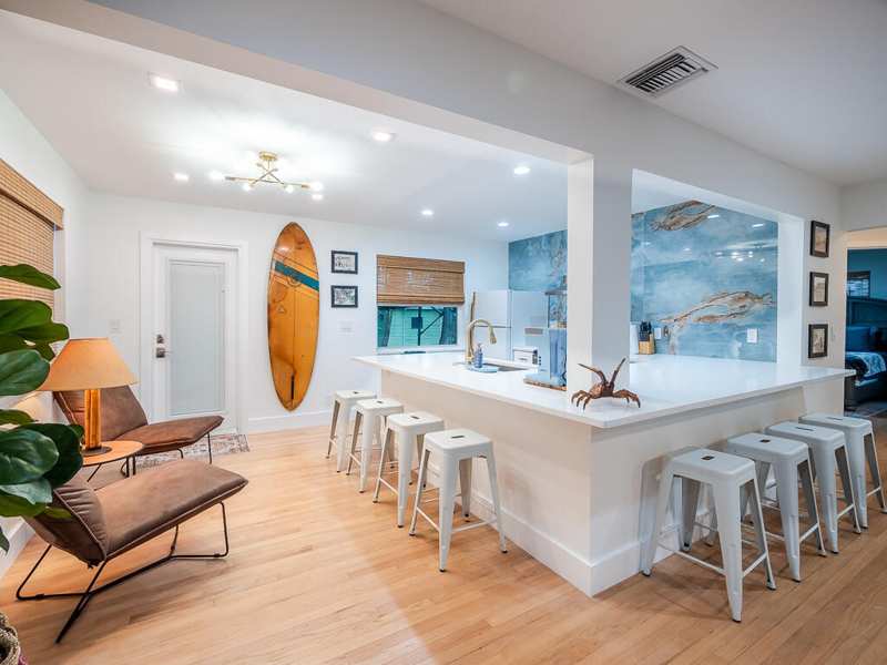 2 bedroom Single Family Residence at 418 N Palmway, Lake Worth Town Of, Lake Worth Beach — photo 1
