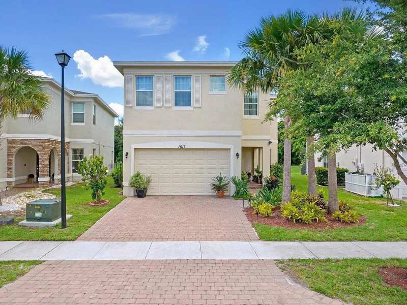 3 bedroom Single Family Residence at 1513 NW Cataluna Circle, Vizcaya Falls Plat 2, Port St. Lucie — photo 1