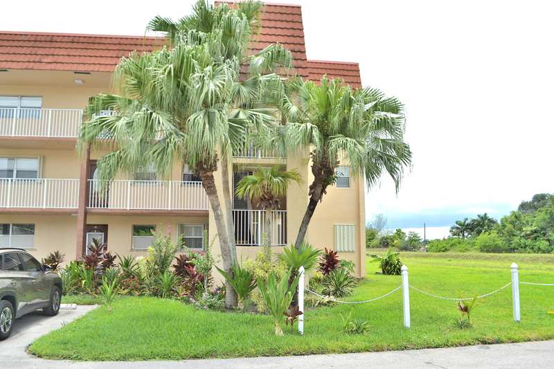 2 bedroom Condominium at 8841 Sunrise Lakes Boulevard #112, Sunrise Lakes 68 Condo, Sunrise — photo 1