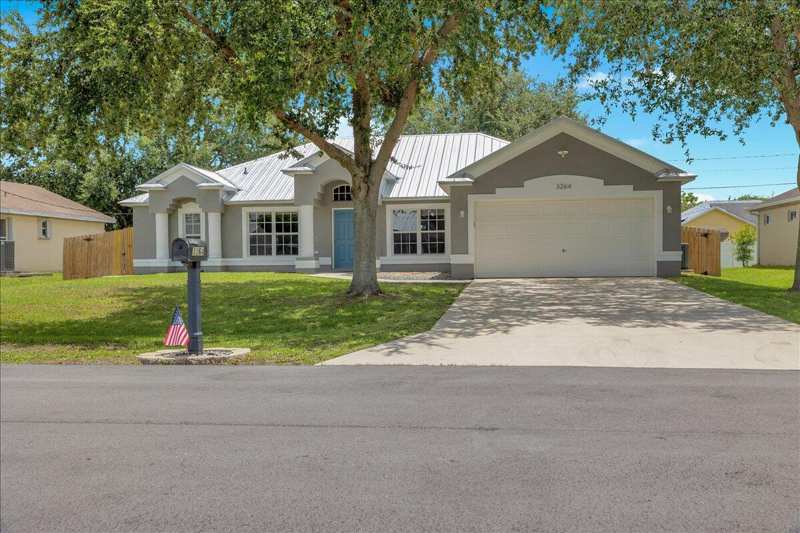 4 bedroom Single Family Residence at 3264 SE Quay Street, Southbend, Port St. Lucie — photo 1