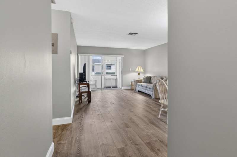 2 bedroom Villa at 2703 Dudley Drive #H, Cresthaven Villas 28 Condo, West Palm Beach — photo 1