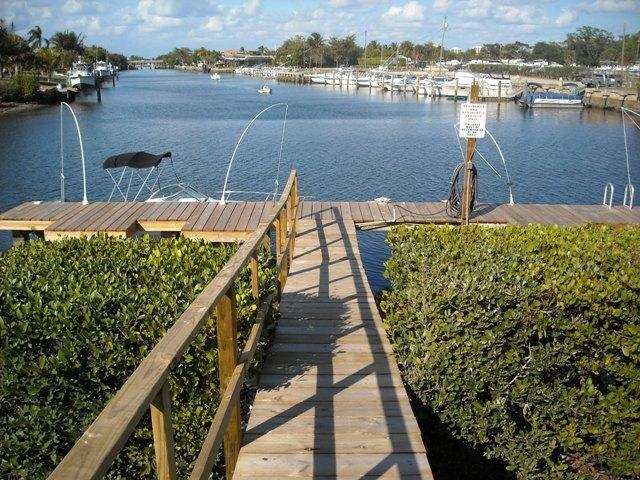 2 bedroom Condominium at 725 Hummingbird Way #210, Lori-Lynn Condo, North Palm Beach — photo 1