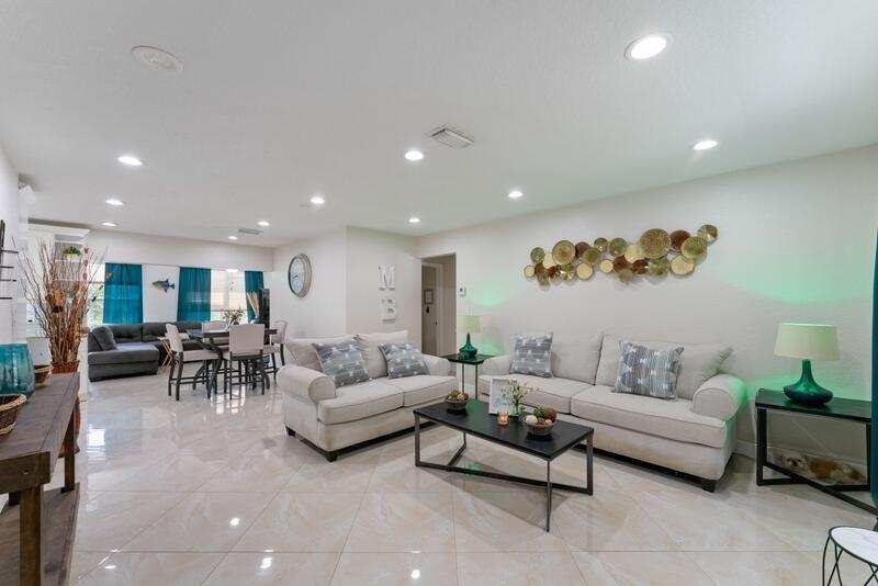 2 bedroom Single Family Residence at 4184 NW 52nd Avenue, Oakland Estates 7th Section, Lauderdale Lakes — photo 1