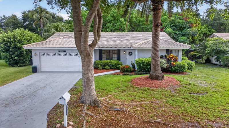 4 bedroom Single Family Residence at 10873 NW 10th Place, Cypress Lakes, Coral Springs — photo 1