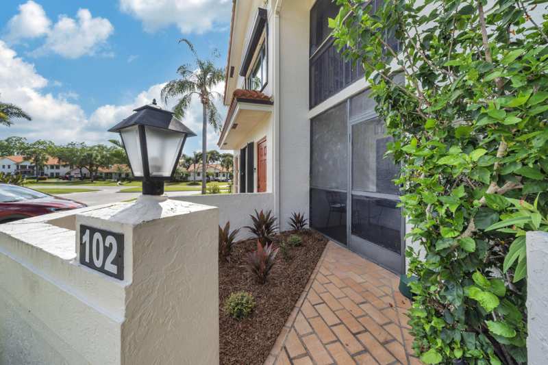 2 bedroom Condominium at 5585 Munsel Lane #102, Sun Valley East Condo, Boynton Beach — photo 1