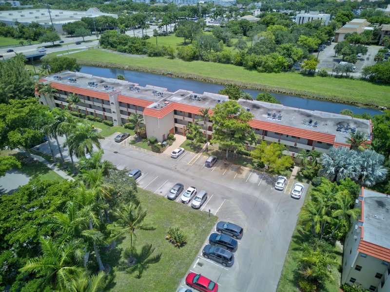 2 bedroom Condominium at 8101 N Sunrise Lakes Drive #112, Sunrise Lakes 29 Condo, Sunrise — photo 1