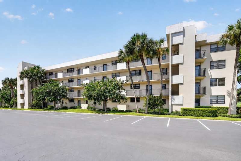 1 bedroom Condominium at 2460 Deer Creek Country Club Boulevard #206-A, The Palms of Deer Creek, Deerfield Beach — photo 1