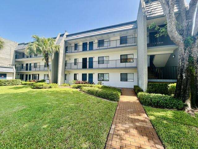 2 bedroom Condominium at 4801 Esedra Court #205, Fountains Of Palm Beach Condo 4, Lake Worth — photo 1