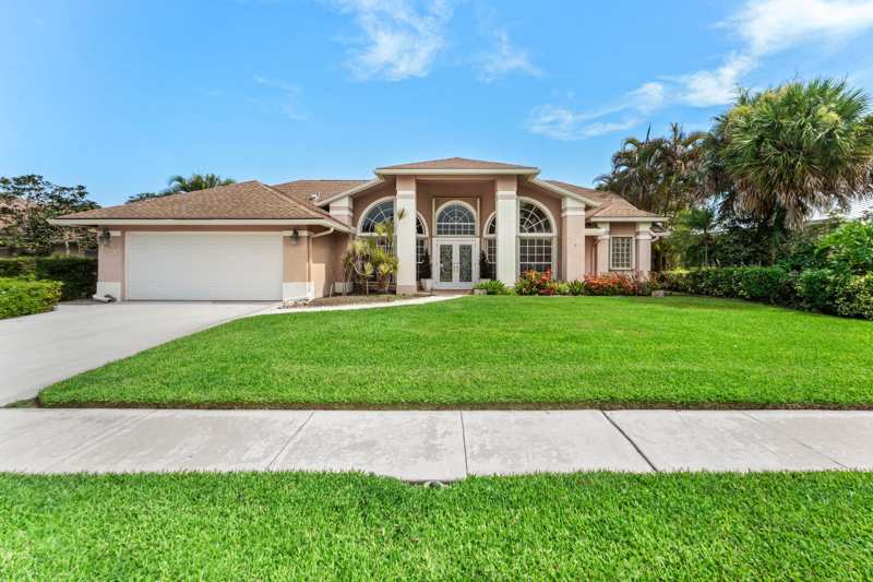 4 bedroom Single Family Residence at 157 Monterey Way, Saratoga At Royal Palm 2, Royal Palm Beach — photo 1