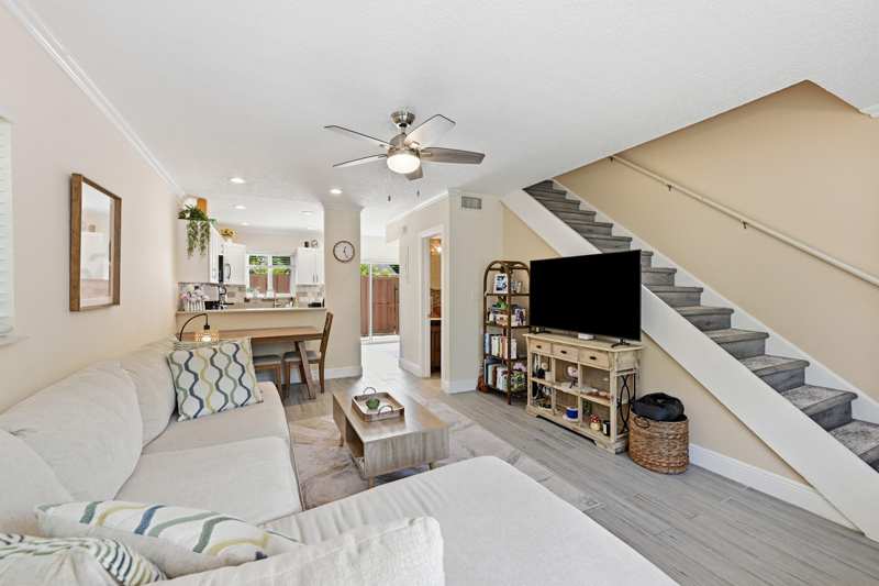 2 bedroom Townhouse at 47 NE 20th Court #1H, Manor Grove Village Three Condo, Wilton Manors — photo 1