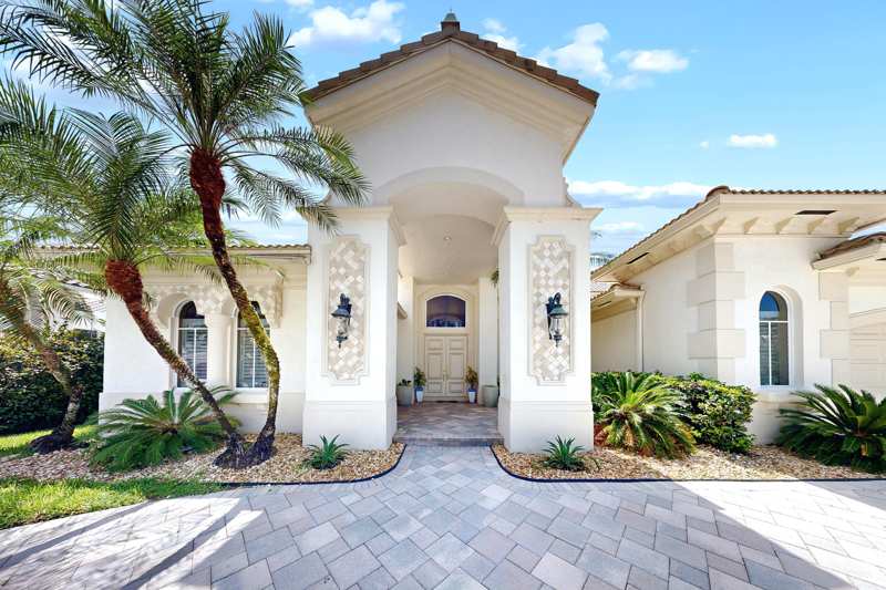 4 bedroom Single Family Residence at 11065 Canary Island Court, Enclave 2nd Section, Plantation — photo 1