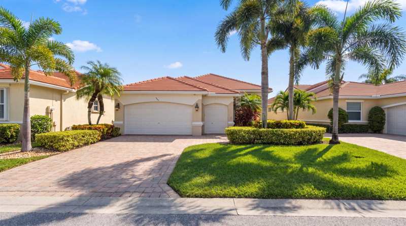 3 bedroom Single Family Residence at 4674 Hazleton Lane, Wycliffe - Huntington, Lake Worth — photo 1
