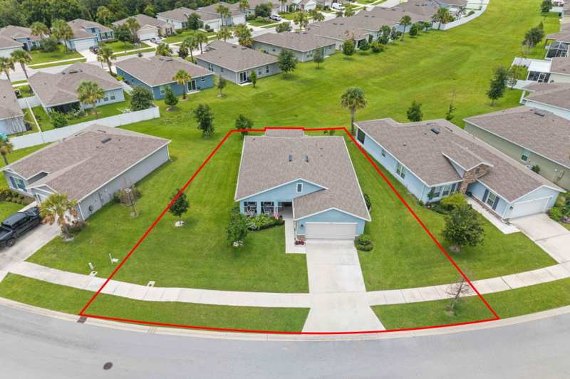 3 bedroom Single Family Residence at 3833 Lancove Way, Carriage Pointe Estates Replat, Fort Pierce — photo 1