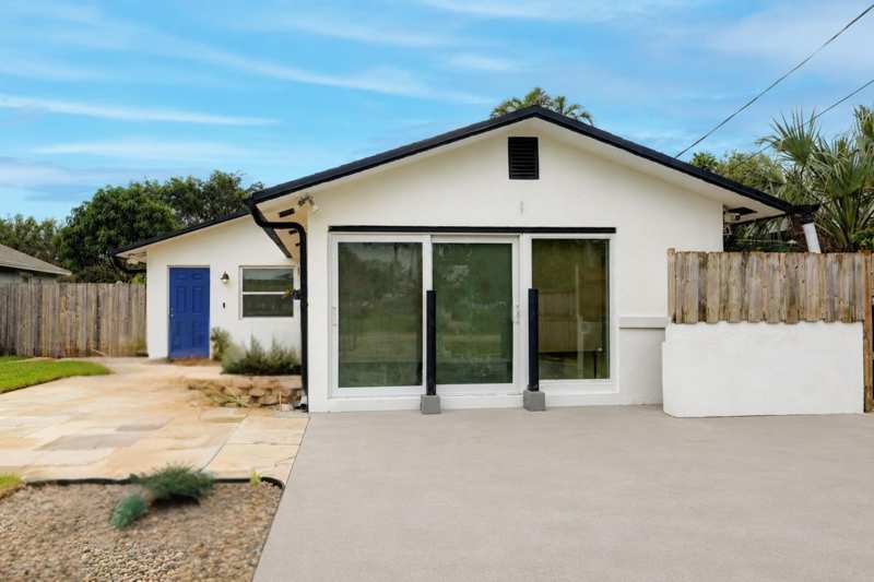 3 bedroom Single Family Residence at 3394 SE Jefferson Street, Golden Gate, Stuart — photo 1