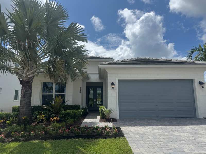 3 bedroom Single Family Residence at 126 SE Calmo Circle, Tesoro Plat No 15, Port St. Lucie — photo 1