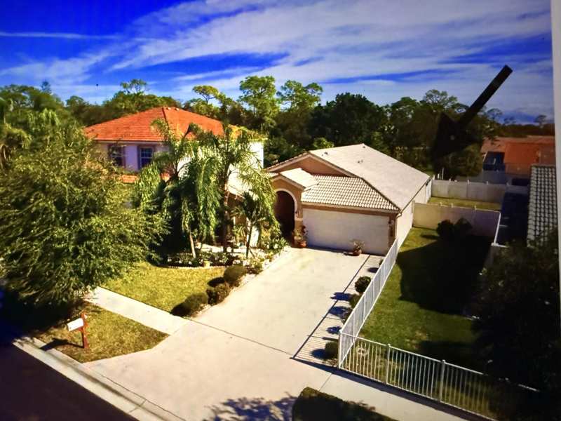 3 bedroom Single Family Residence at 139 Preserve Drive, Preserve At Crestwood, Royal Palm Beach — photo 1