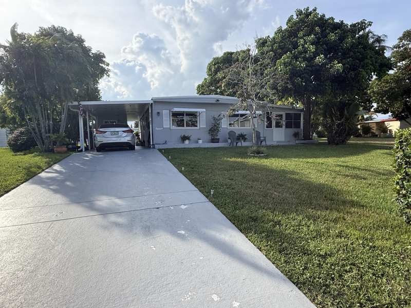 2 bedroom Mobile Home at 4393 Kings Row, Sea Meadows , Boynton Beach — photo 1